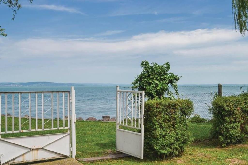 Picur Lak Villa Siofok Bagian luar foto
